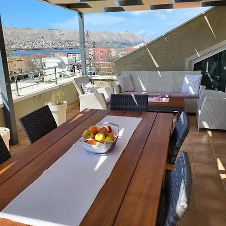 Amazing View&terrace Apartment Pag Town