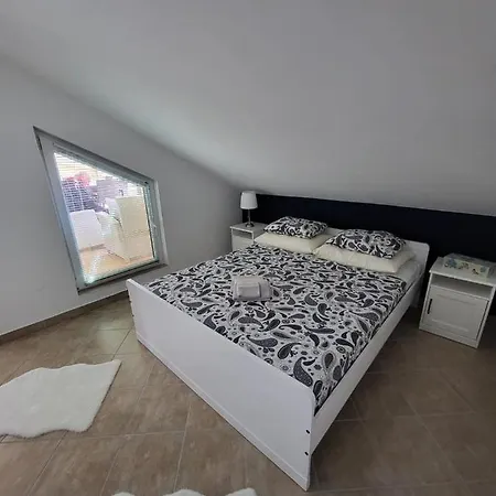 Apartment Amazing View&terrace Pag Town